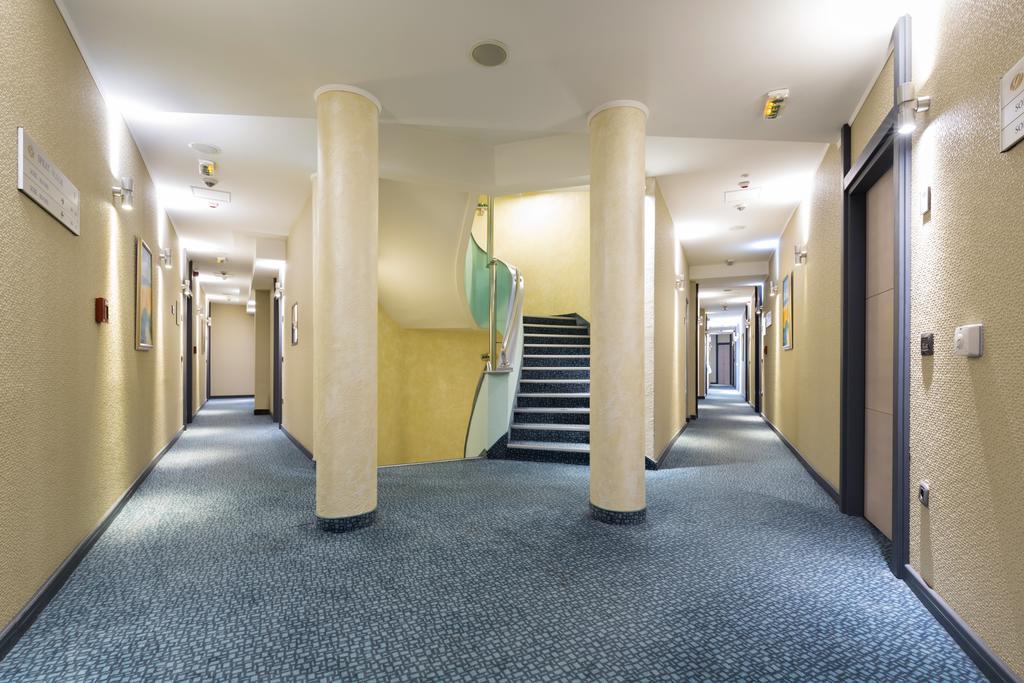 Kopernikus Hotel Prag Belgrade Exterior photo